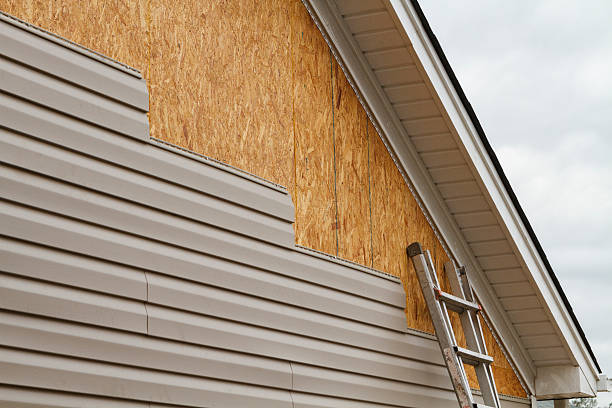 24/7 Emergency Siding experts in Leicester, NC